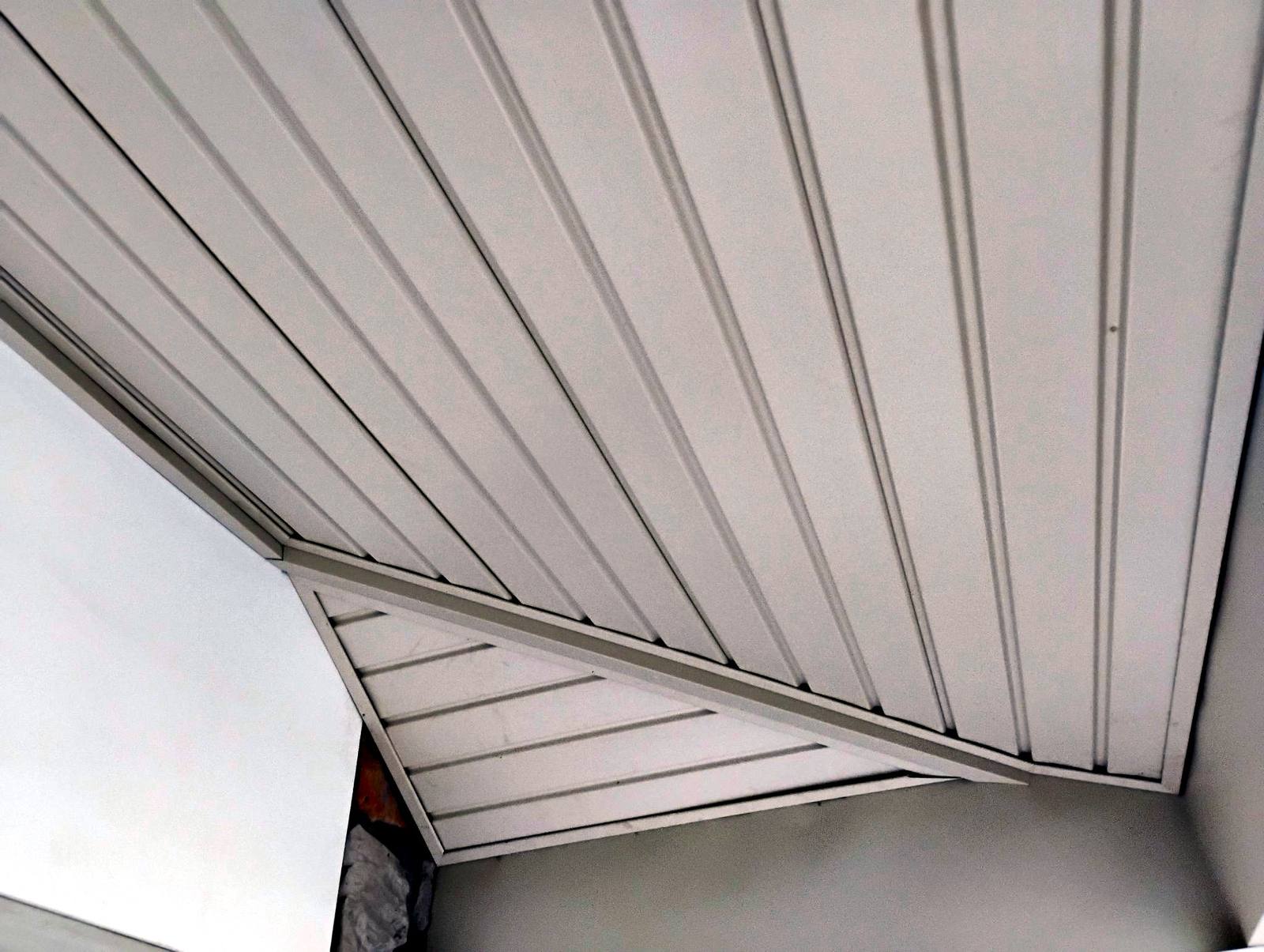Finished soffit and exterior roof detail